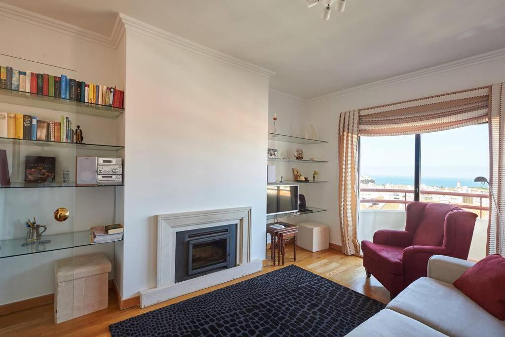 Lighthouse View In Appartement